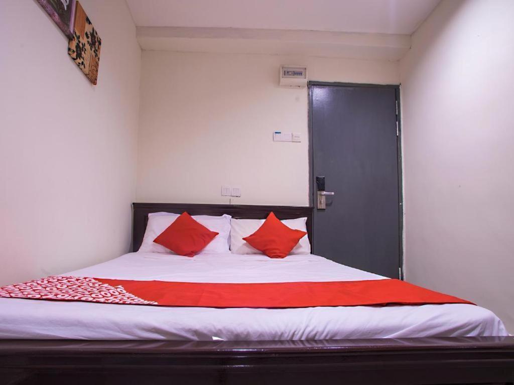 Kk Hotel @ Каджанг Экстерьер фото
