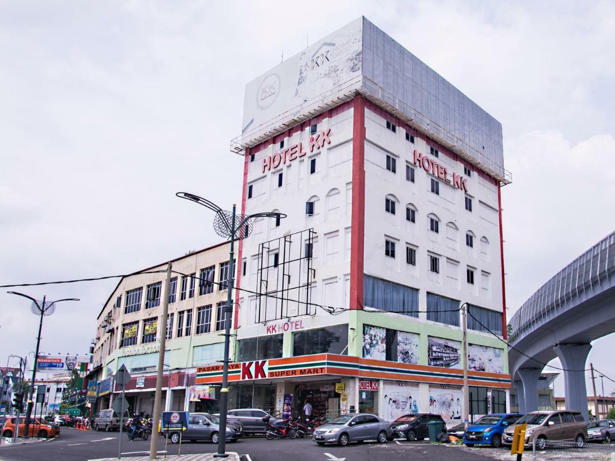 Super Oyo Swing & Pillows Kajang Hotel Near Stadium Kajang Station Экстерьер фото